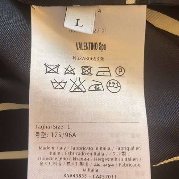 Womens Valentino notch collar silk blouse , size large (New) - Picture 4 of 4